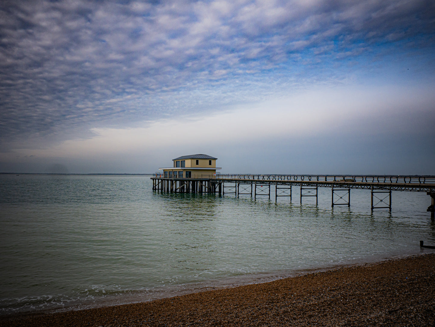 Totland Pier