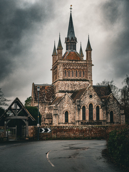 St Mildred's, Whippingham
