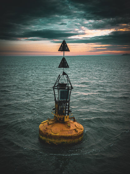 The Solent Marker, Fort Victoria