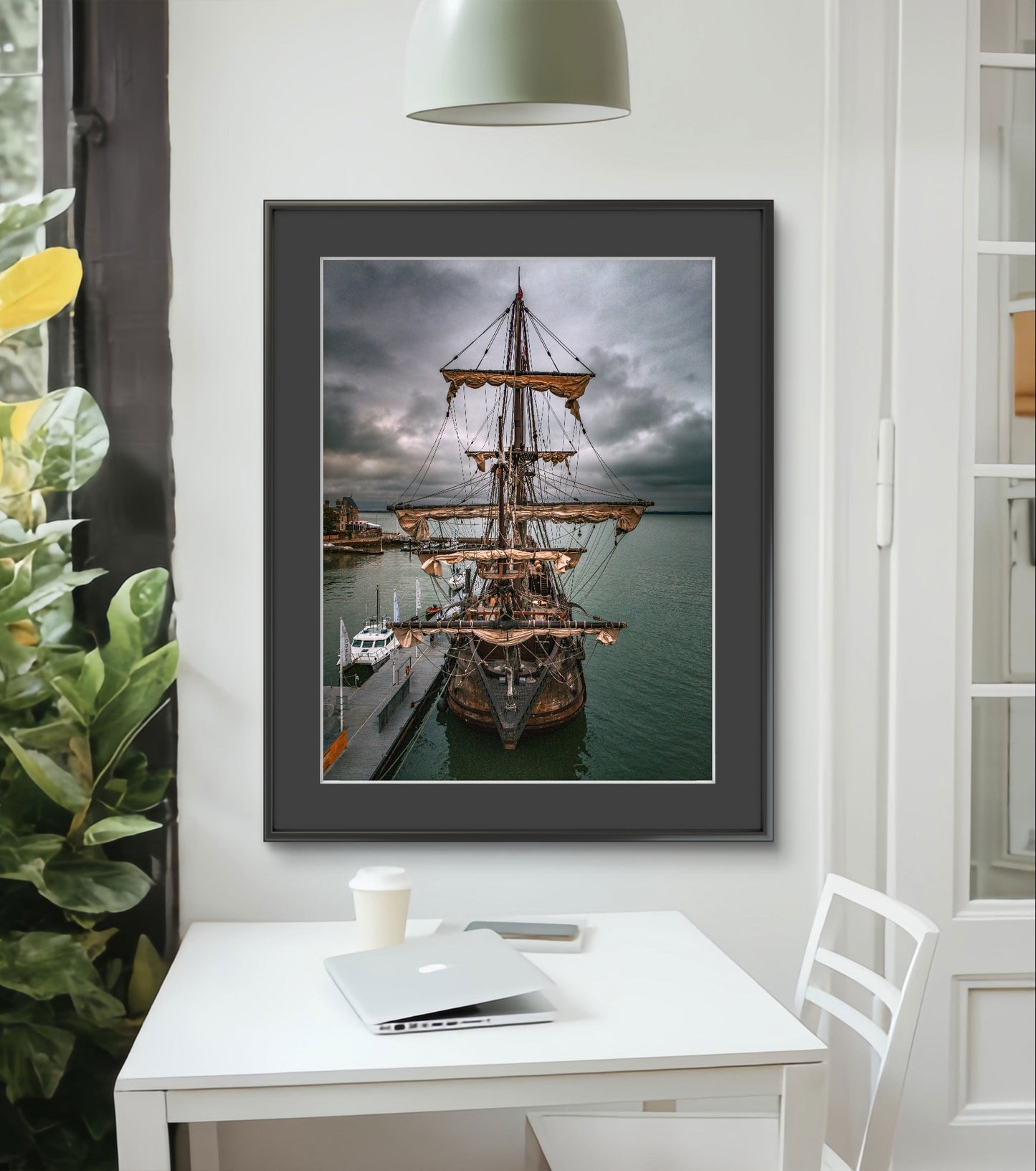 The Galeón Andalucía - Ghost of the Horizon