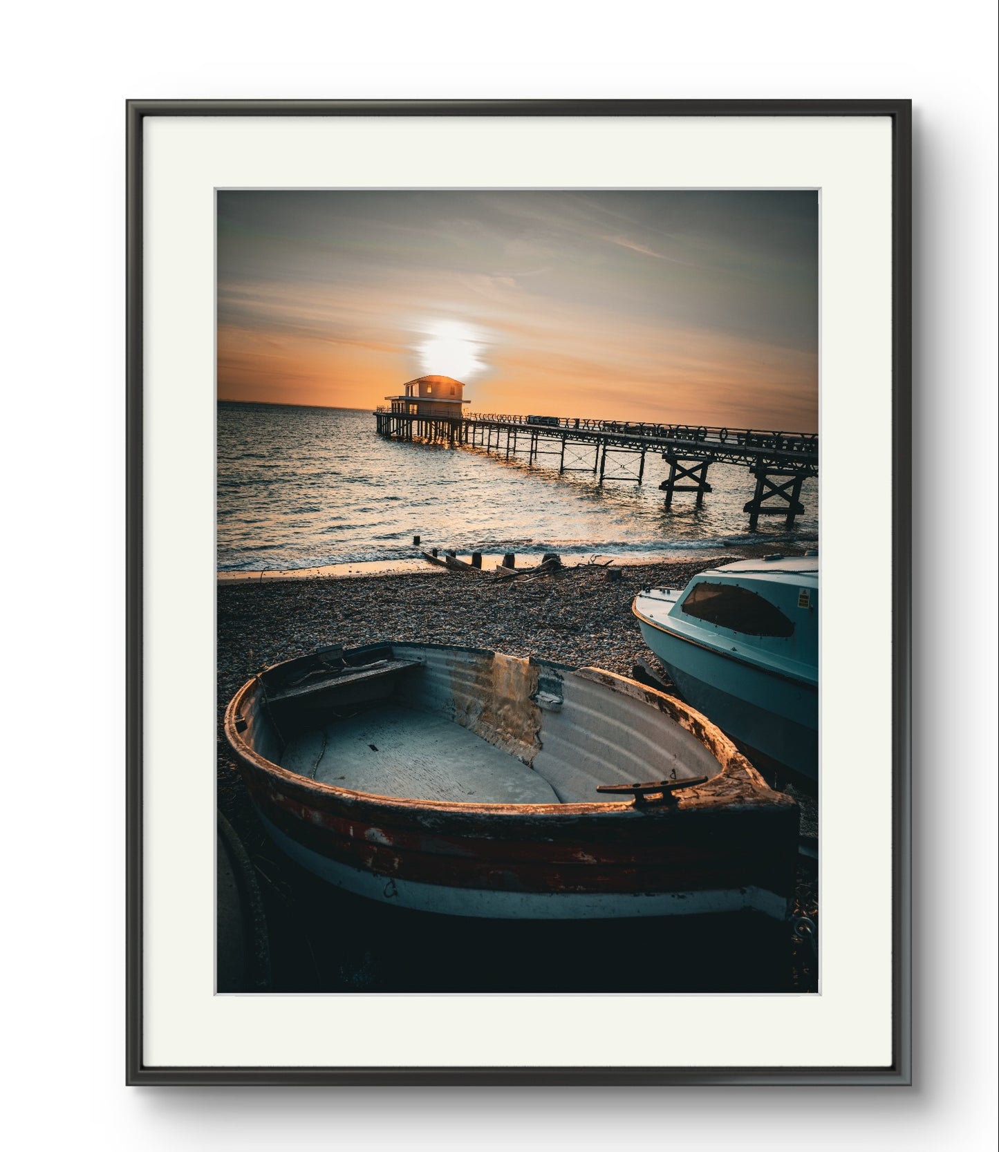 Dying light at Totland Bay